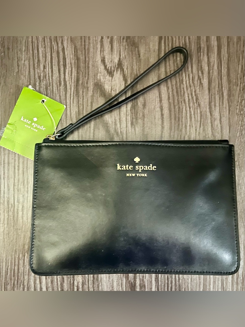 ♠️ NWT ** Kate Spade Black Eli Wristlet – Sleek Black Leather Essential ✨7.75”L - Picture 3 of 8